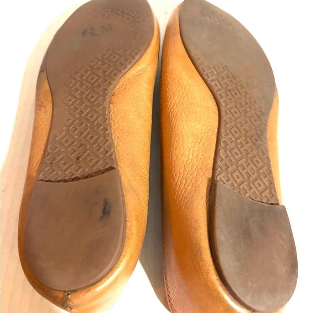 Tory Burch size 8.5 leather ballet flats round toes - Picture 2 of 5